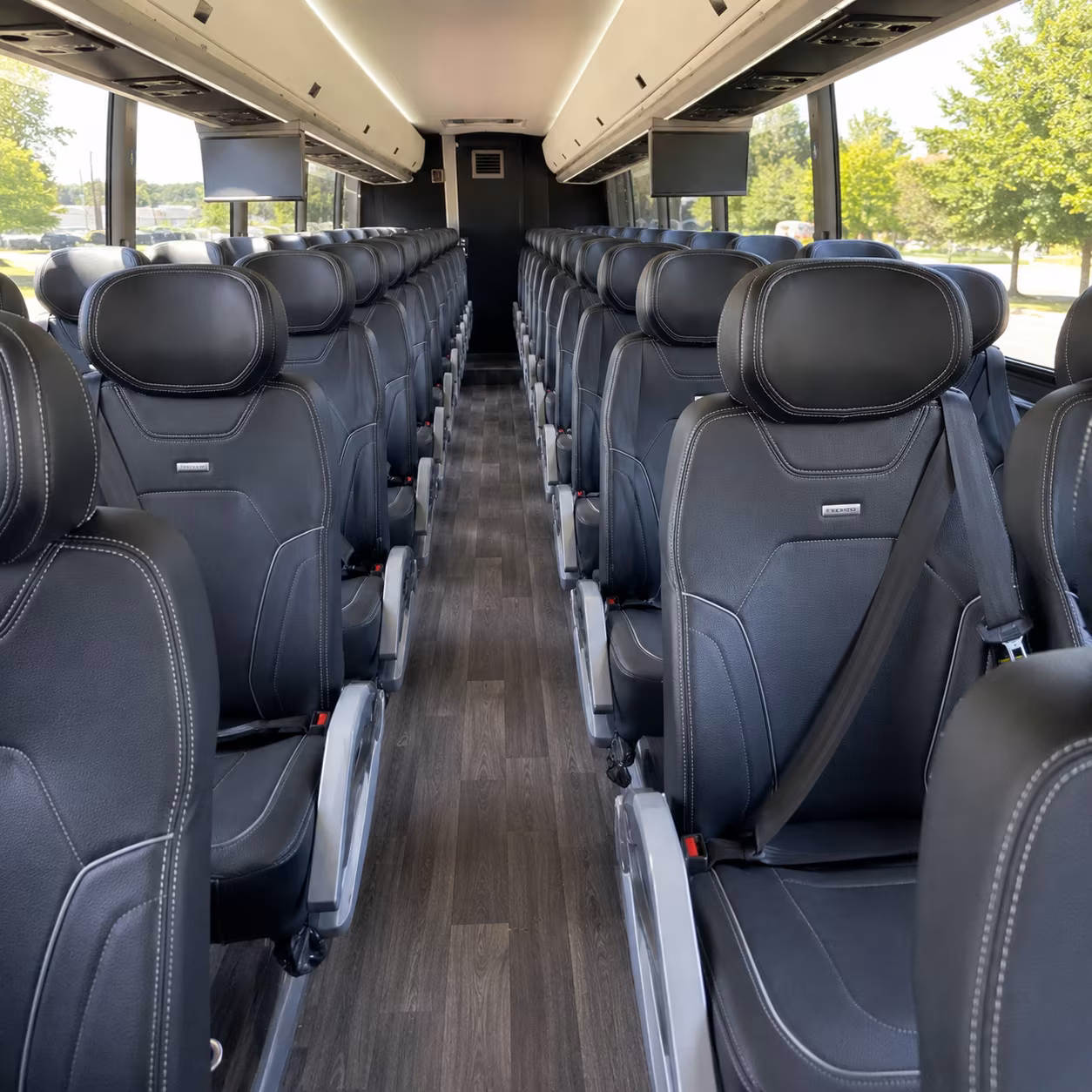 how the distance and duration of your trip affect charter bus rates in tustin