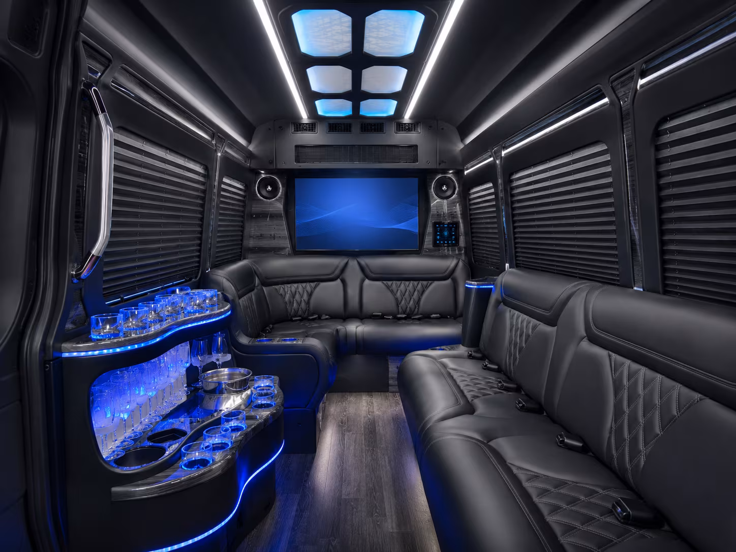 with one form compare buses for los angeles games concerts and conventions